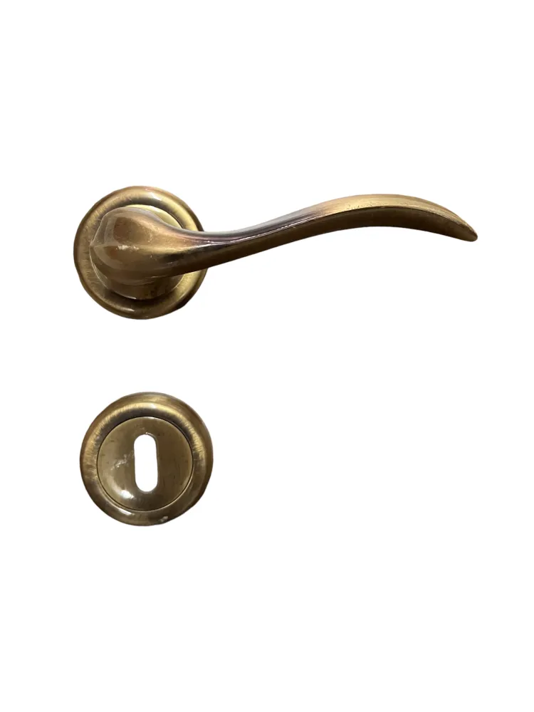 DOOR HANDLE art.: 8517 BRASS