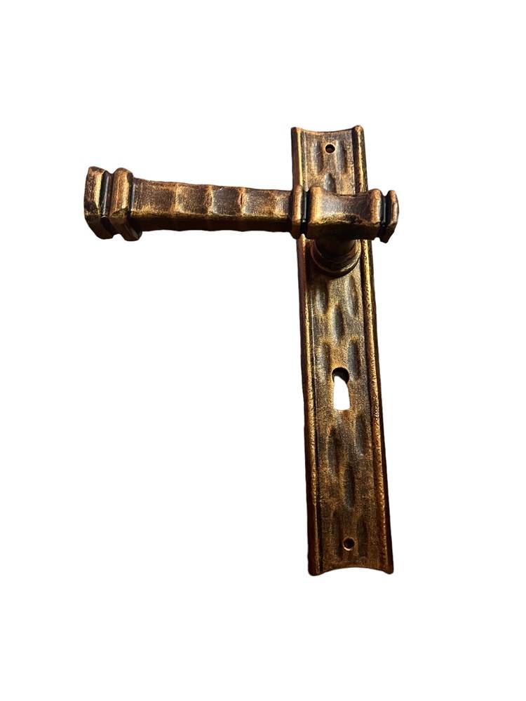 DOOR HANDLE ON PLATE art.: 2220/M-C ANTIQUE BRONZE