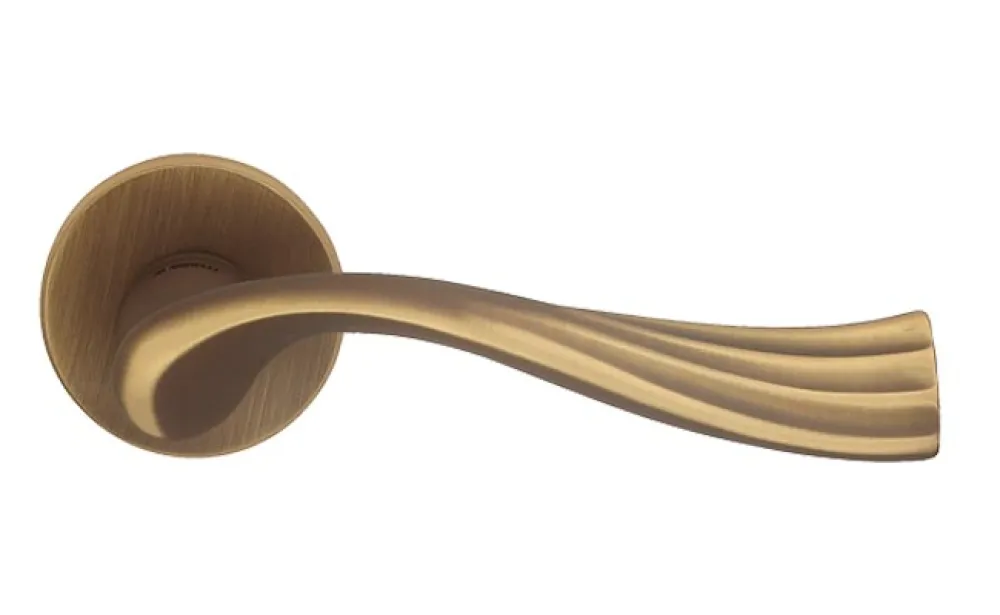 DOOR HANDLE art.: RIVER MAT BRASS