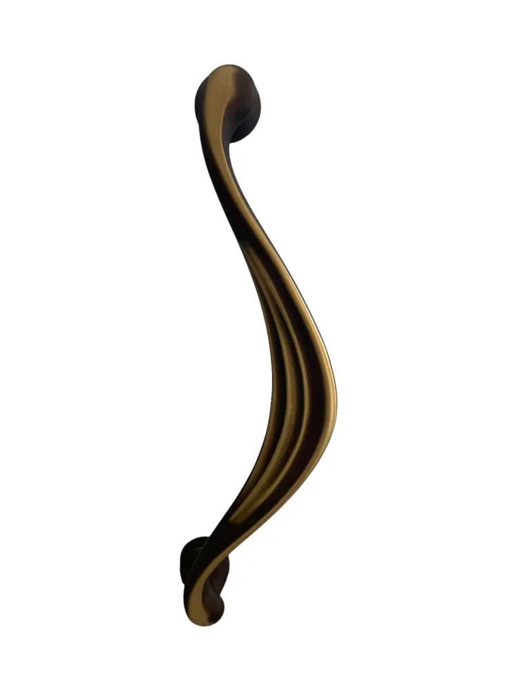 PULL HANDLE art.: RIVER MAT BRASS