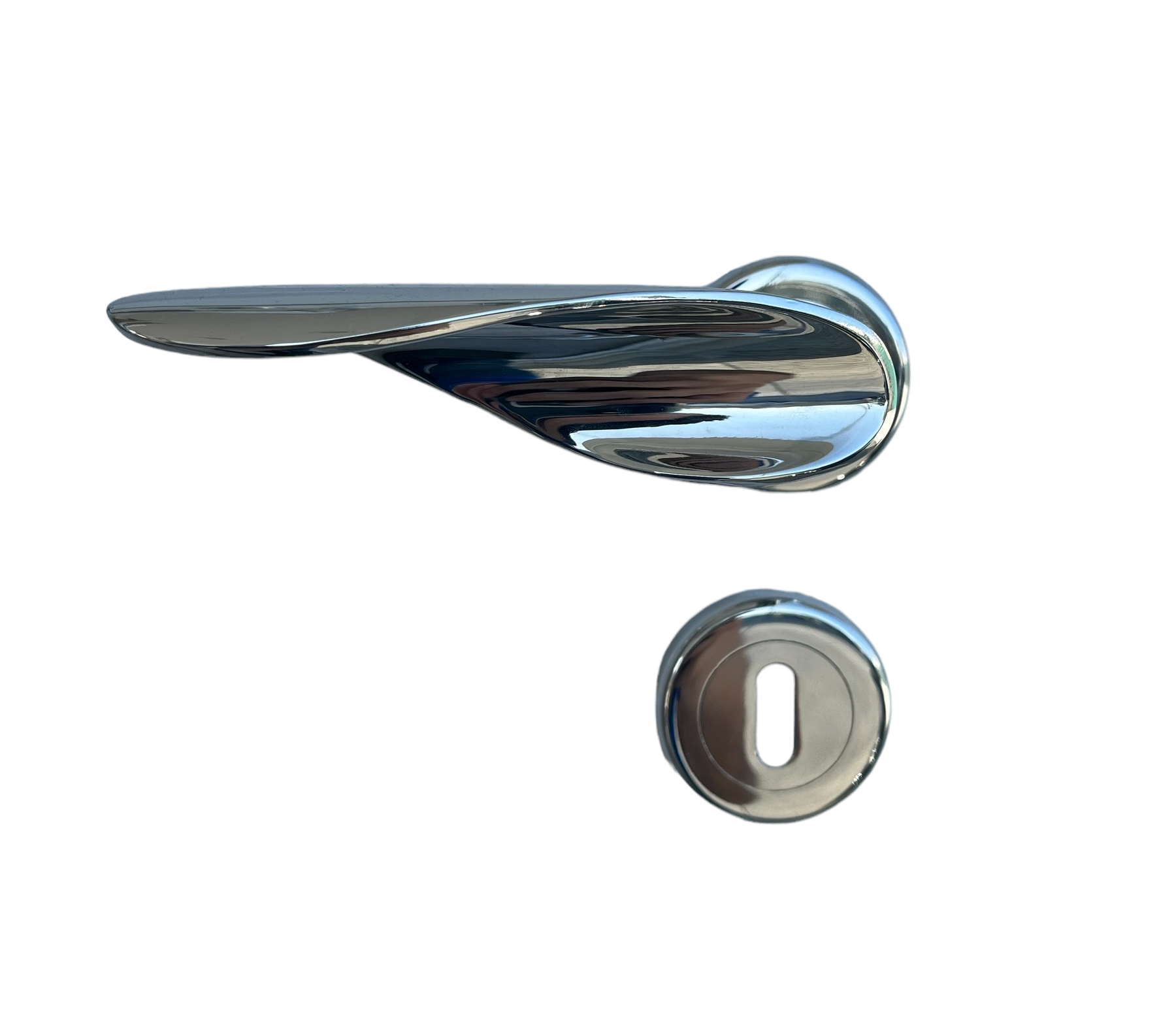 DOOR HANDLE WING CHROME