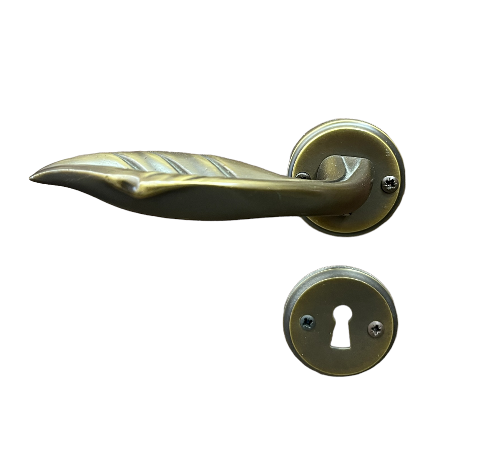 DOOR HANDLE FOGLIA MAT BRASS