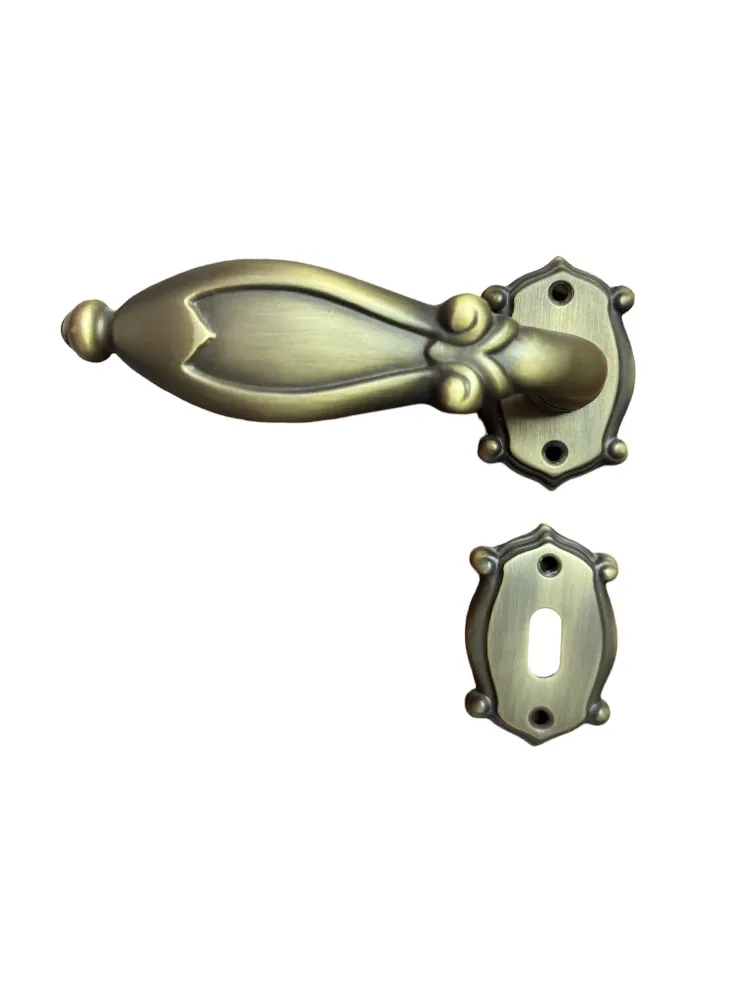 DOOR HANDLE CLEOPATRA/ANUBI MAT BRASS