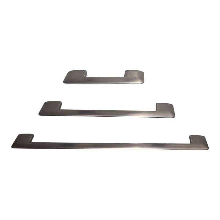 CABINET HANDLE art.: M326 320mm BRUSHED NIK.