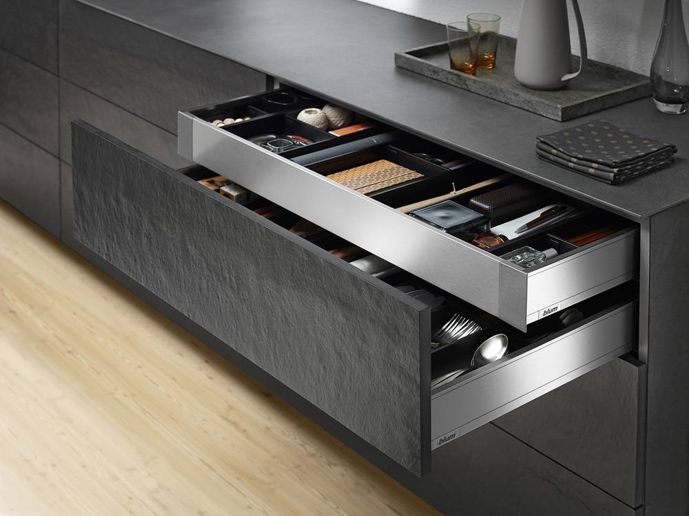 LEGRABOX INNER DRAWER SIZE M 50CM depth - width > 65cm