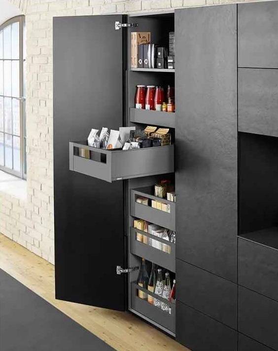 LEGRABOX INNER PULL OUT HEIGHT C 50CM depth - width < 60cm