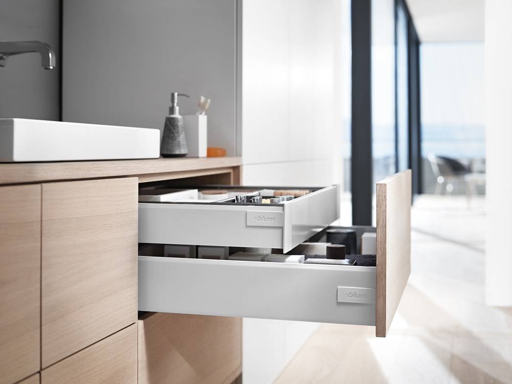 Blum TANDEMBOX Antaro inner drawer height M (set) / D=500mm W=<600mm