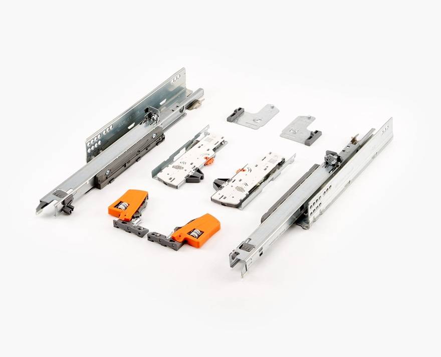 CONCEALED SLIDE MOVENTO / TIP-ON BLUMOTION / 40Kg / 400mm