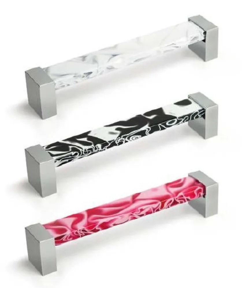 CABINET HANDLE art.: 671 cc96 - L=106mm CHROME/BLACK