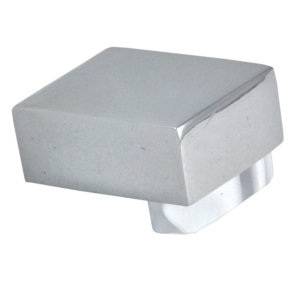 CABINET KNOB art.: 670 23x16x26mm CHROME/WHITE