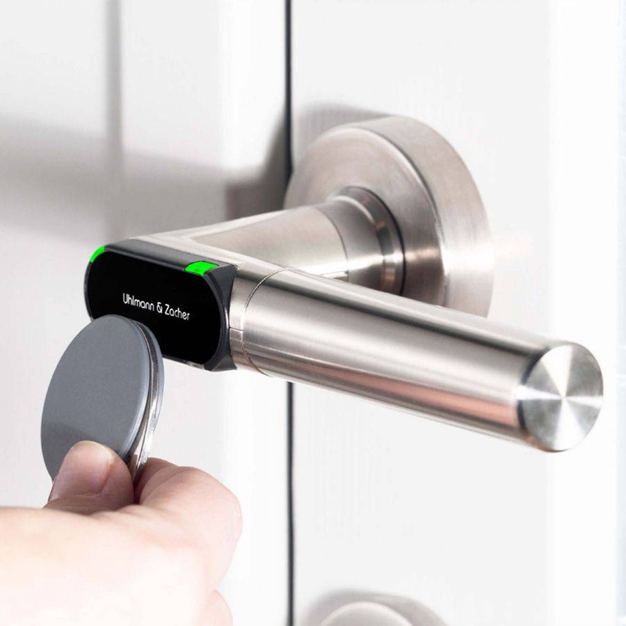 ELECTRONIC DOOR HANDLE UZ on ROUND ROSE L SHAPE St.St.